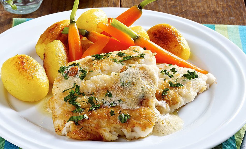 Fischfilet mit aufgeschäumter Petersilienbutter