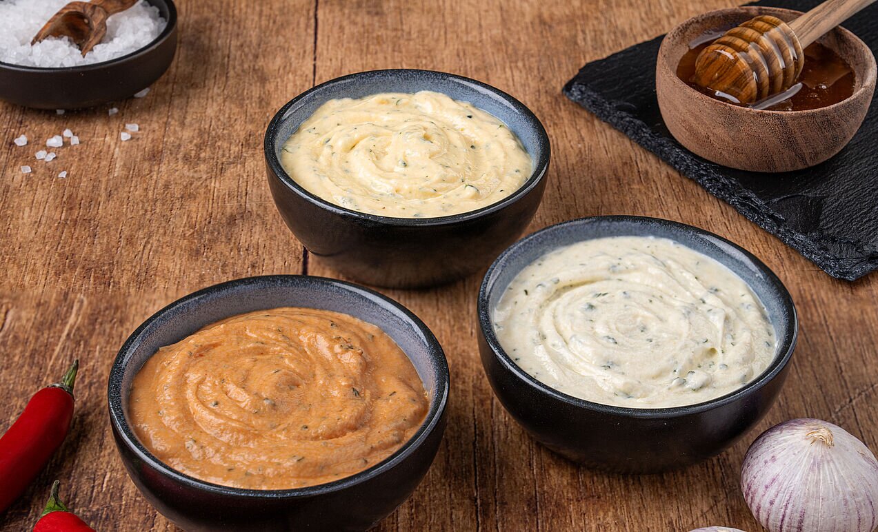 „Alleskunner-saus“ (1 basis - 3 varianten)