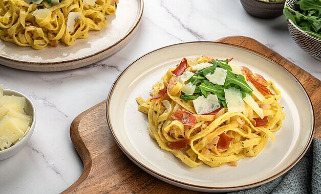 Witte wijn pasta (veggie of met Parmaham topping)